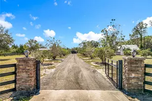 527 Sunnyside Dr, Leesburg, FL 34748 - Photo 1