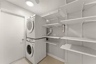 1942 Corner School Dr, Orlando, FL 32820 - Photo 9