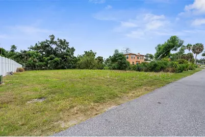 216 Pavonia Road, Nokomis, FL 34275 - Photo 9