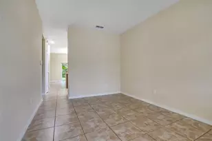 11179 Savannah Landing Cir, Orlando, FL 32832 - Photo 3