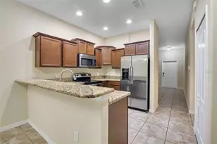 11179 Savannah Landing Cir, Orlando, FL 32832 - Photo 5