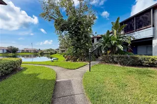 10265 Gandy Blvd N, Saint Petersburg, FL 33702 - Photo 3