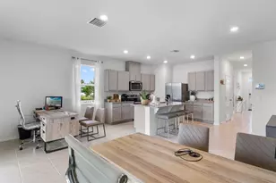 2304 Gifford Dr, Davenport, FL 33837 - Photo 11