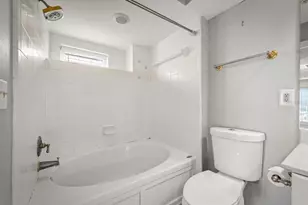 400 E Bay St, Jacksonville, FL 32202 - Photo 27