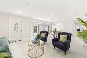 2012 Dorris Dr, Orlando, FL 32807 - Photo 33