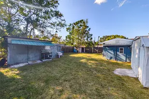 1095 Golden Isle Dr, Mount Dora, FL 32757 - Photo 29