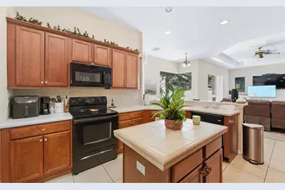 33213 Irongate Drive, Leesburg, FL 34788 - Photo 3