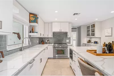 319 Santiago Drive, Winter Park, FL 32789 - Photo 13