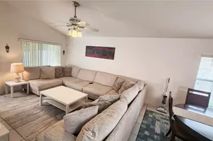 2859 Stags Leap Dr, Orange City, FL 32763 - Photo 3