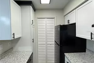 241 Afton Square, Altamonte Springs, FL 32714 - Photo 15