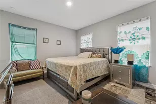 223 E Cleveland St, Apopka, FL 32703 - Photo 23