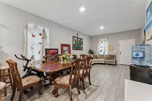 223 E Cleveland St, Apopka, FL 32703 - Photo 17