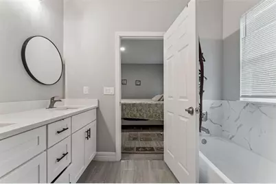 223 E Cleveland Street, Apopka, FL 32703 - Photo 15