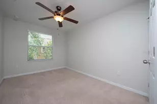 9460 Tawnyberry St, Orlando, FL 32832 - Photo 11