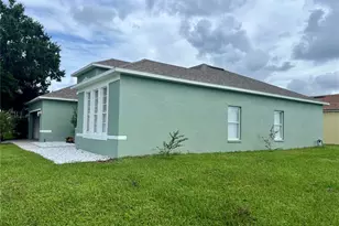 3837 Wood Thrush Dr, Kissimmee, FL 34744 - Photo 5