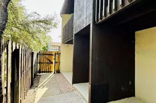 2654 Crown Ct, Kissimmee, FL 34741 - Photo 17