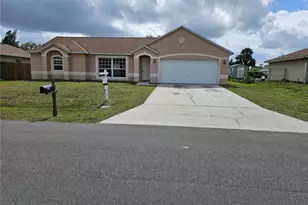 570 Ontario St NW, Palm Bay, FL 32907 - Photo 1