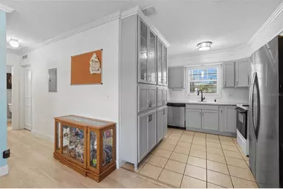 1100 E Caroline Street #218, Tavares, FL 32778 - Photo 13