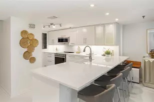 530 E Central Blvd, Orlando, FL 32801 - Photo 17