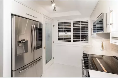 530 E Central Boulevard #1802, Orlando, FL 32801 - Photo 7