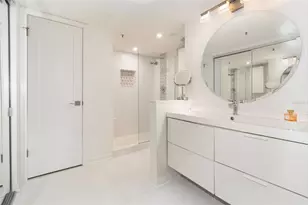 530 E Central Blvd, Orlando, FL 32801 - Photo 13