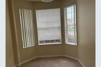 1158 S Beach Circle, Kissimmee, FL 34746 - Photo 7