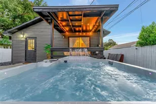 2925 24th St N, Saint Petersburg, FL 33713 - Photo 17