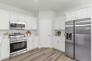 86 W Kentwood Pl, Citrus Springs, FL 34434 - Photo 13