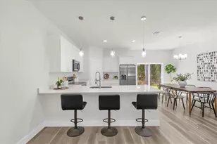 86 W Kentwood Pl, Citrus Springs, FL 34434 - Photo 9