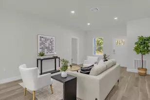 86 W Kentwood Pl, Citrus Springs, FL 34434 - Photo 5