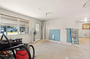 11982 106th St, Largo, FL 33773 - Photo 15