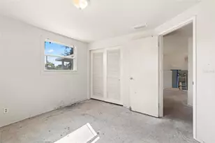 11982 106th St, Largo, FL 33773 - Photo 9