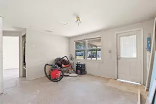 11982 106th St, Largo, FL 33773 - Photo 13