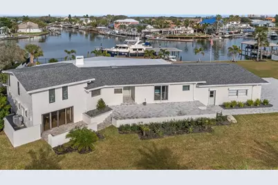 102 East Circle, New Smyrna Beach, FL 32169 - Photo 1
