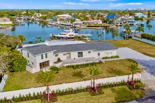 102 East Circle, New Smyrna Beach, FL 32169 - Photo 1