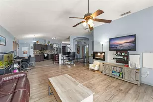 25424 Divot Dr, Sorrento, FL 32776 - Photo 17