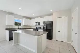 4250 Salt Springs Ln, Lakeland, FL 33811 - Photo 17