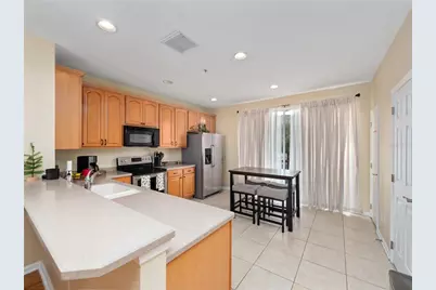 8013 Cool Breeze Drive #116, Orlando, FL 32819 - Photo 9