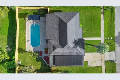 1056 Wakefield Circle E, Deltona, FL 32725 - Photo 7