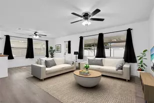 849 Iron Oak Dr, Orlando, FL 32809 - Photo 9