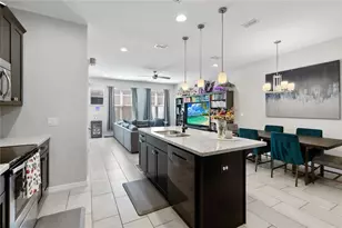 8646 Dufferin Ln, Orlando, FL 32832 - Photo 9