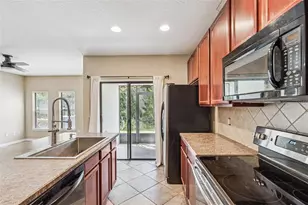 3330 Windsor Lake Cir, Sanford, FL 32773 - Photo 21