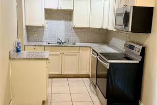 3328 Coleman Pl, Orlando, FL 32805 - Photo 5