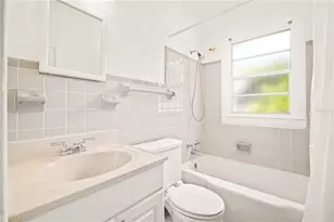 843 Palm Dr, Orlando, FL 32803 - Photo 21