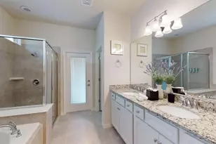 2438 Tanger Dr, Kissimmee, FL 34747 - Photo 31