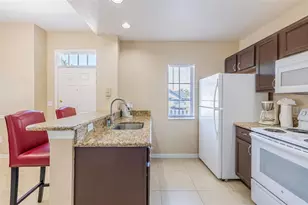 2208 San Vittorino Cir, Kissimmee, FL 34741 - Photo 7