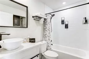 3022 W Frierson Ave, Tampa, FL 33614 - Photo 15