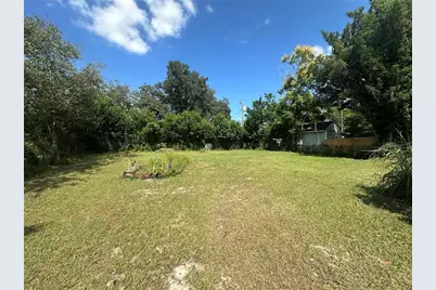541 E 3rd Street, Chuluota, FL 32766 - Photo 3