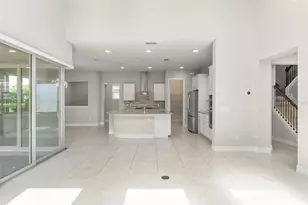 10814 Citron Oaks Dr, Orlando, FL 32836 - Photo 3