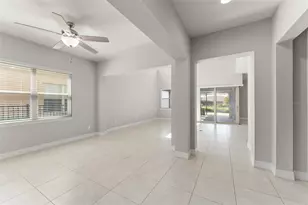 10814 Citron Oaks Dr, Orlando, FL 32836 - Photo 7